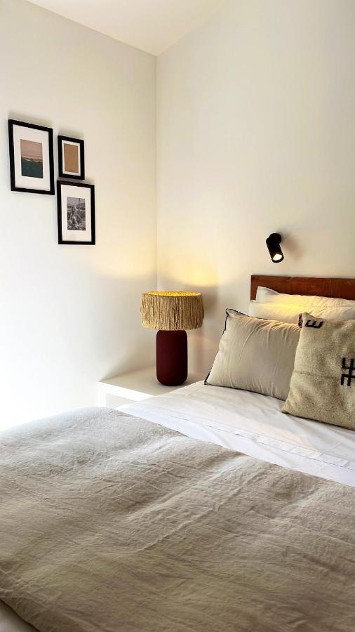 Le Cigalon Bed & Breakfast เลอโบสเซต์ ห้อง รูปภาพ