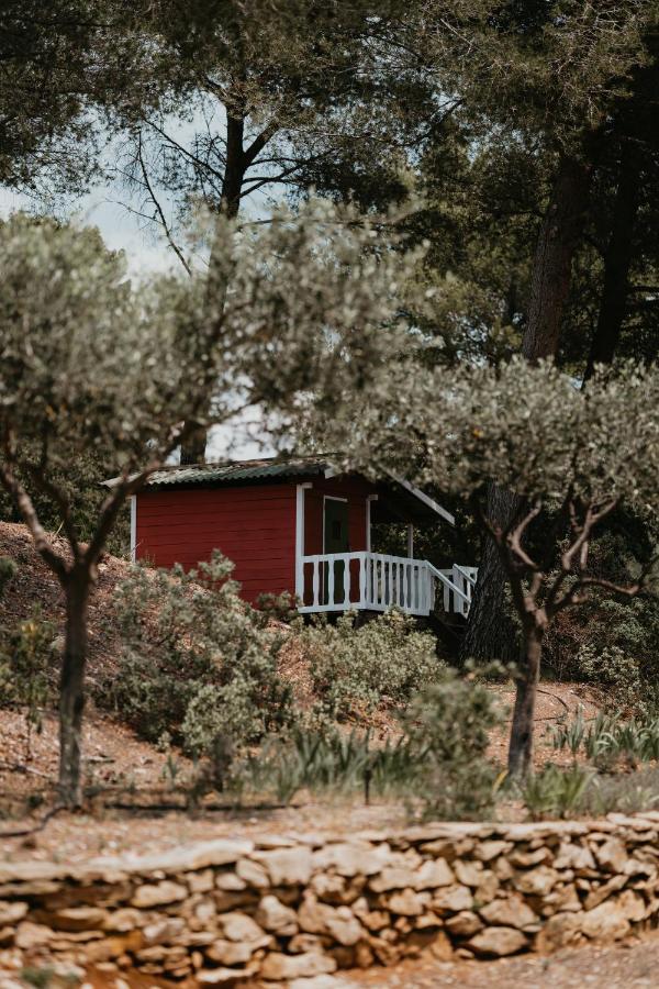 Le Cigalon Bed & Breakfast เลอโบสเซต์ ภายนอก รูปภาพ