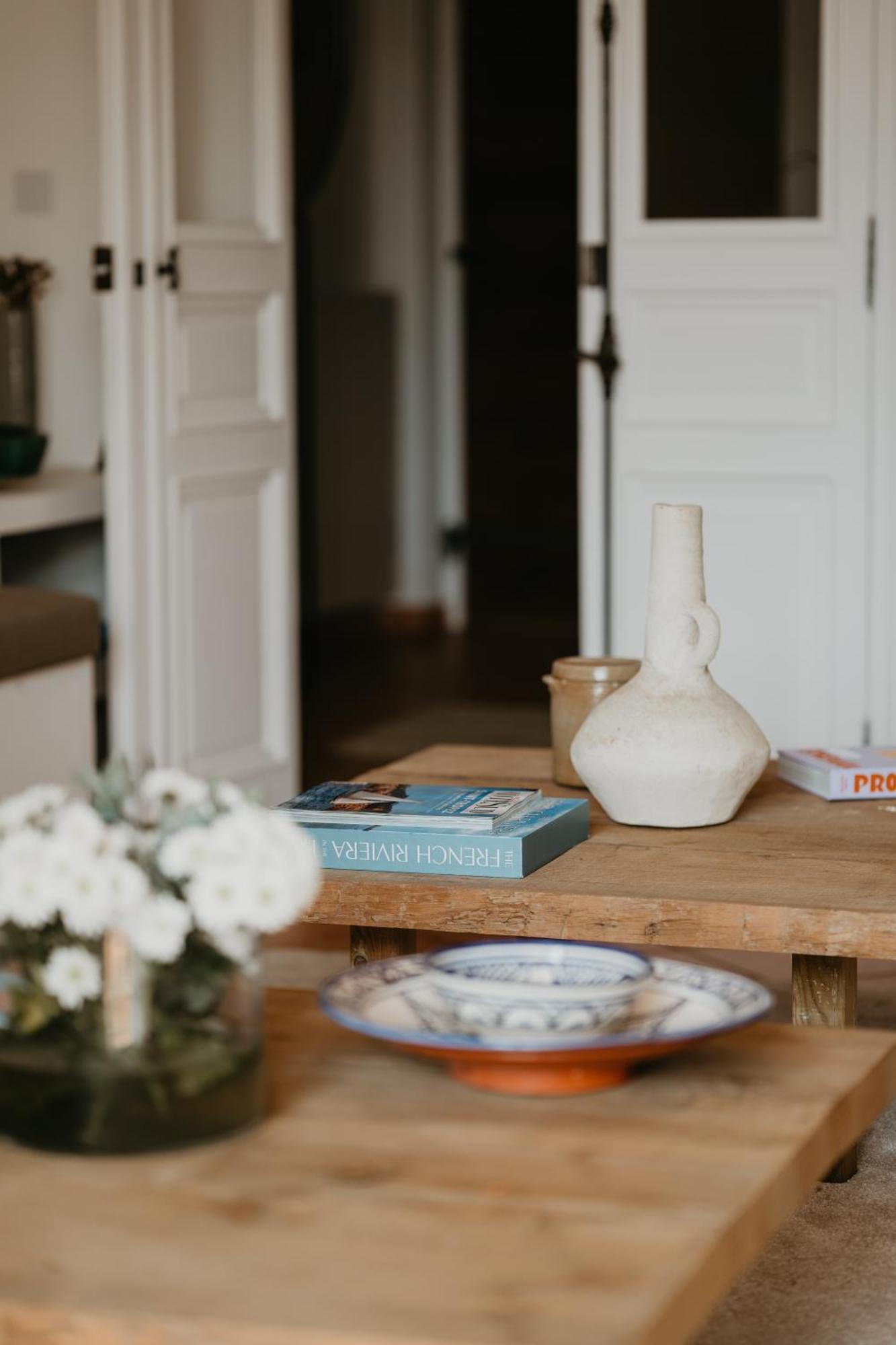 Le Cigalon Bed & Breakfast เลอโบสเซต์ ภายนอก รูปภาพ