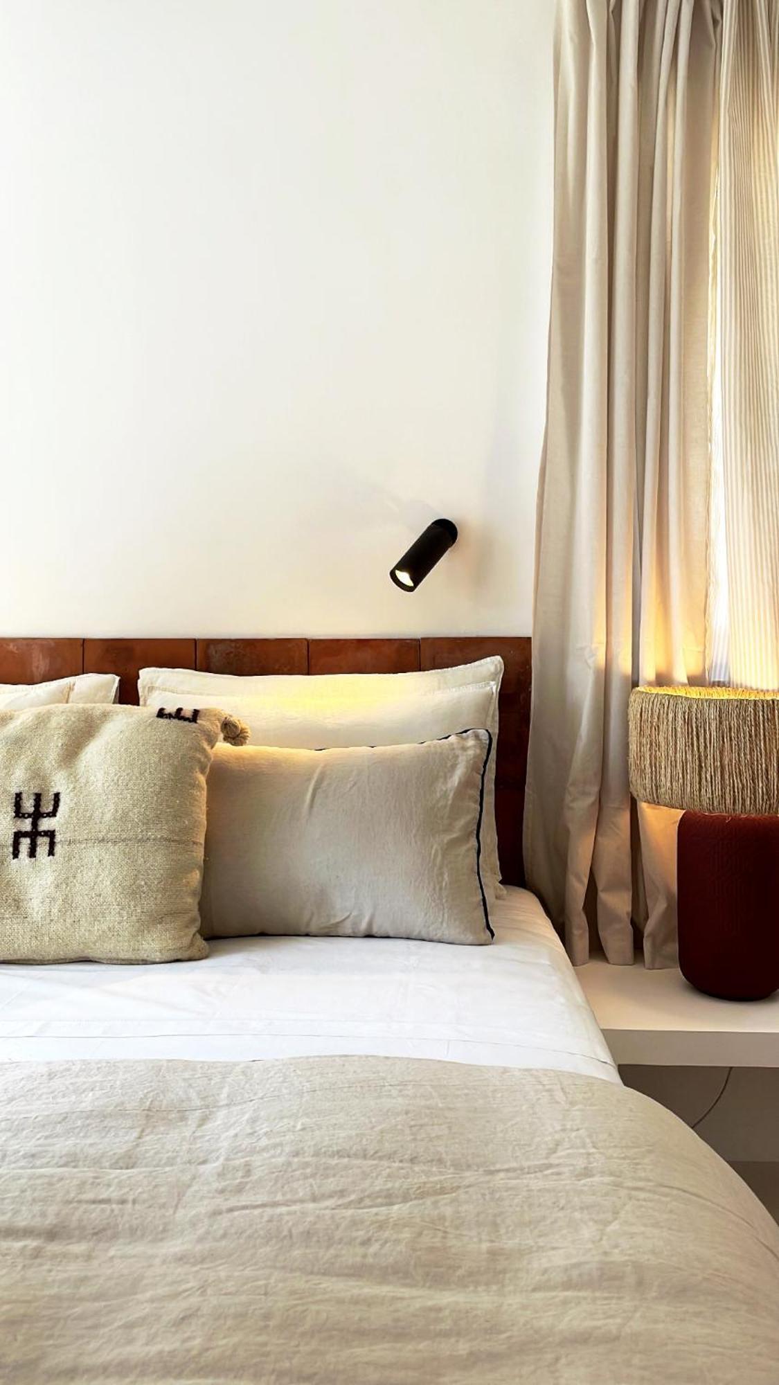 Le Cigalon Bed & Breakfast เลอโบสเซต์ ห้อง รูปภาพ