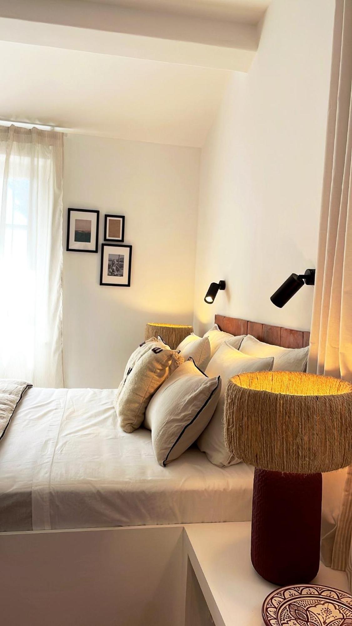 Le Cigalon Bed & Breakfast เลอโบสเซต์ ห้อง รูปภาพ